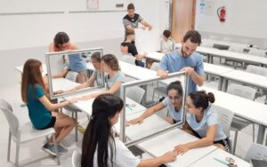 Ejercicio terapéutico personalizado con paciente