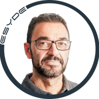 MANUEL DELGADO